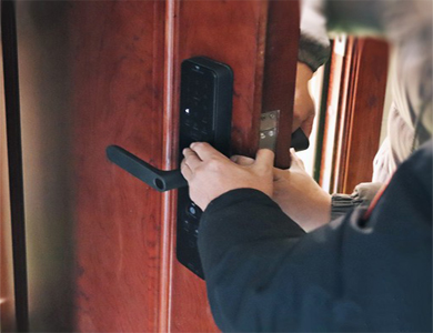 镇江市24小时上门开锁公司